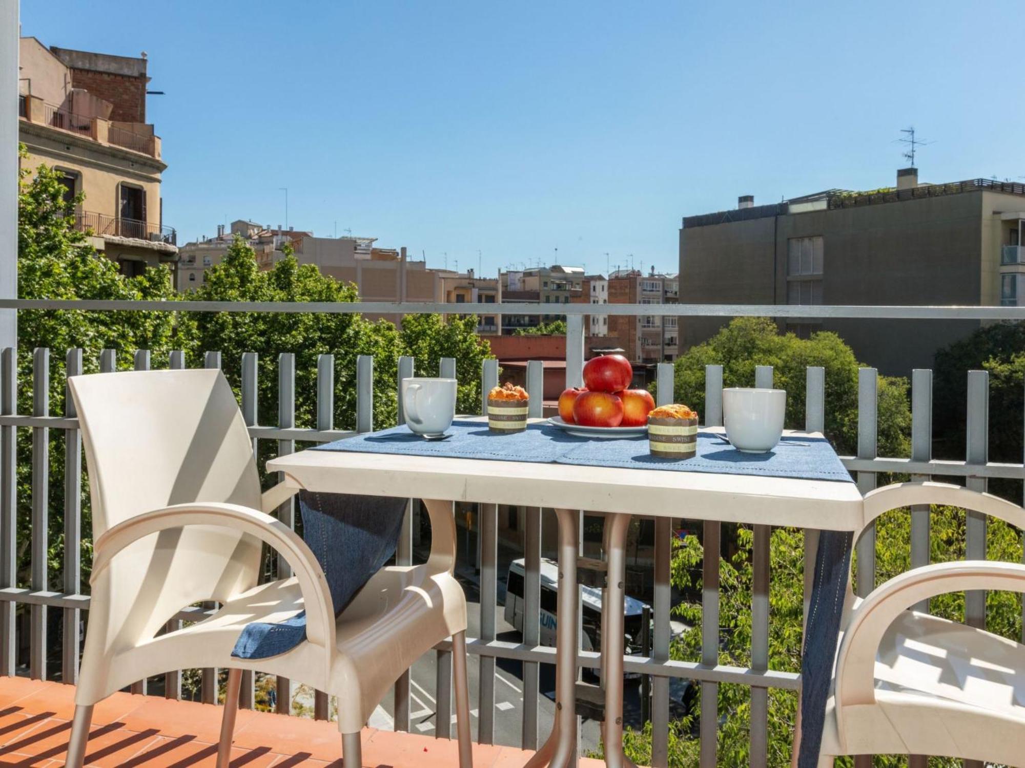 Apartment Eixample Esq Rocafort Diputacio By Interhome Barcelona Exterior foto